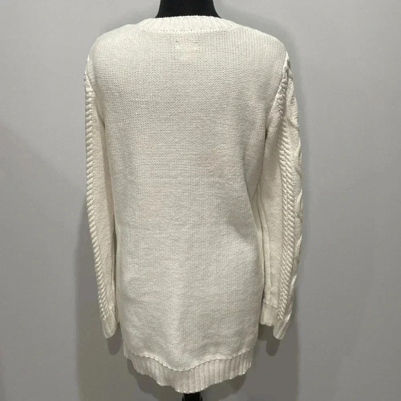 * NWOT* Hatley  | Cable Knit Sweater - Picture 3 of 6